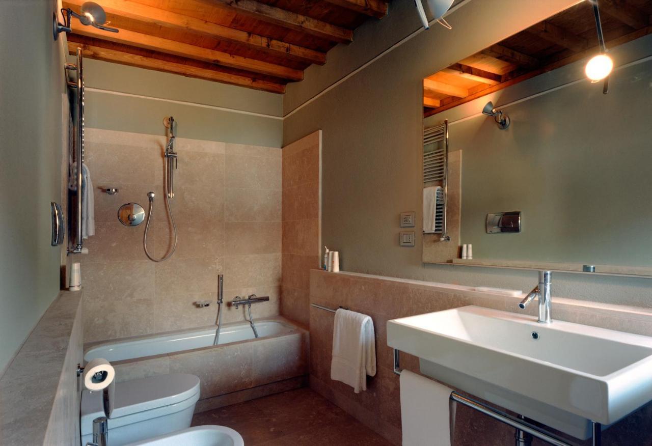 Fattoria Casamora - Suites Pian Di Sco Exterior photo